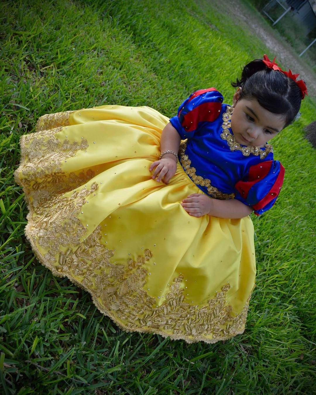 baby snow white dress
